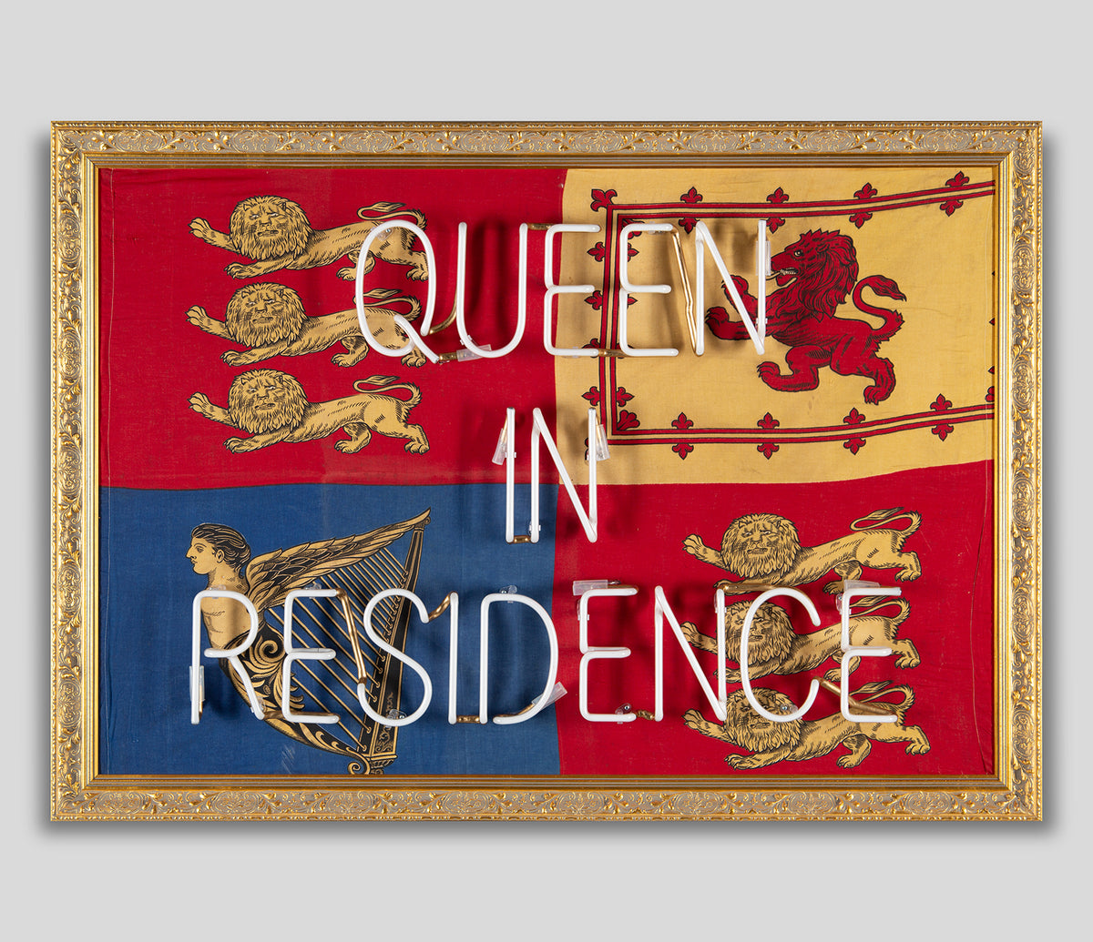 Queen In Residence - Pink Neon