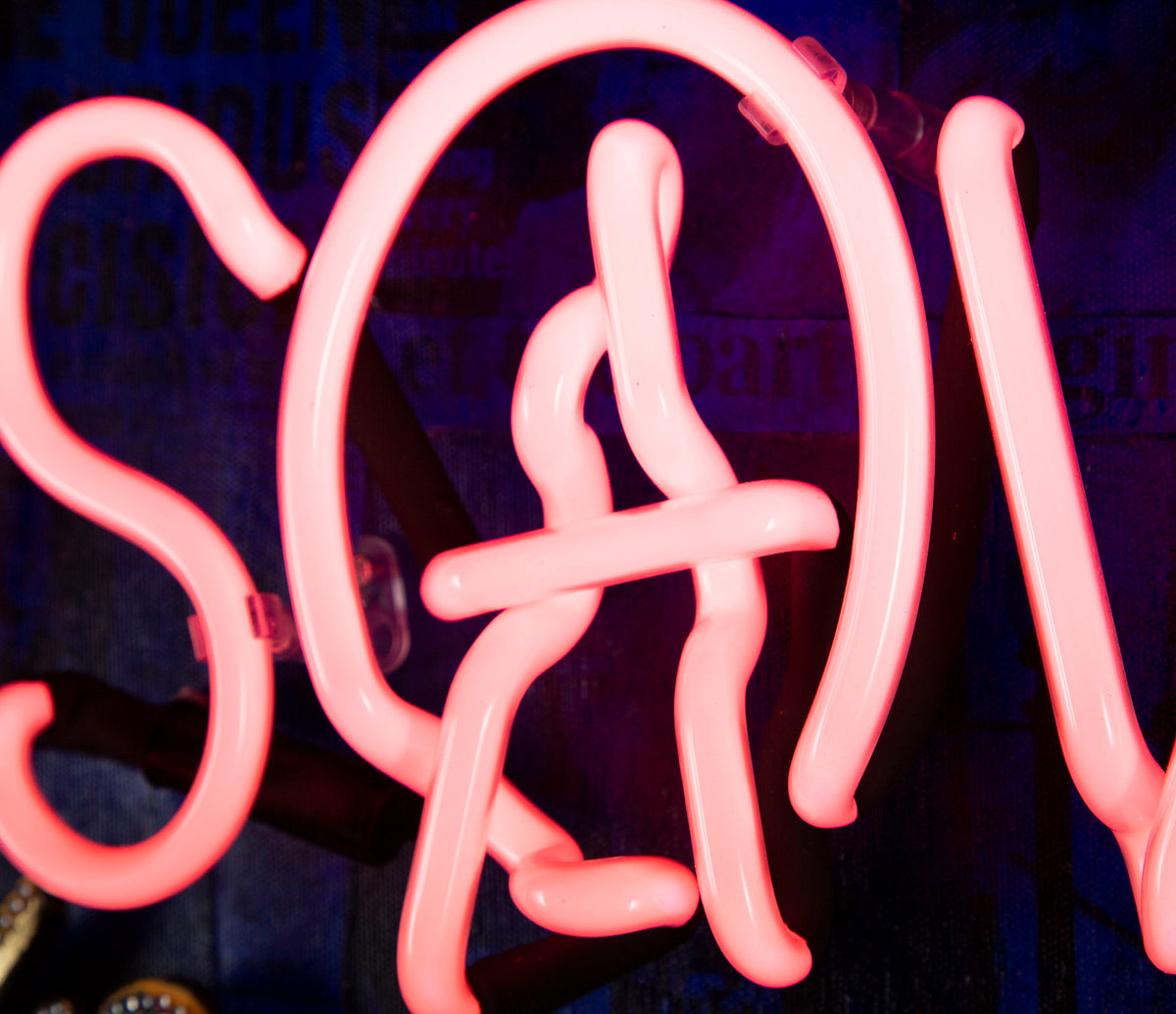 Blue God Save The Queen - Pink Neon