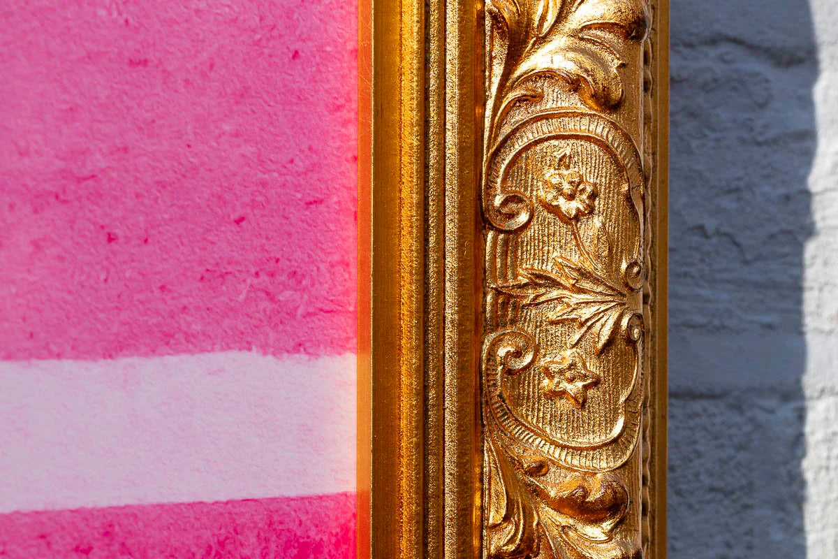 Queen Print - Pink